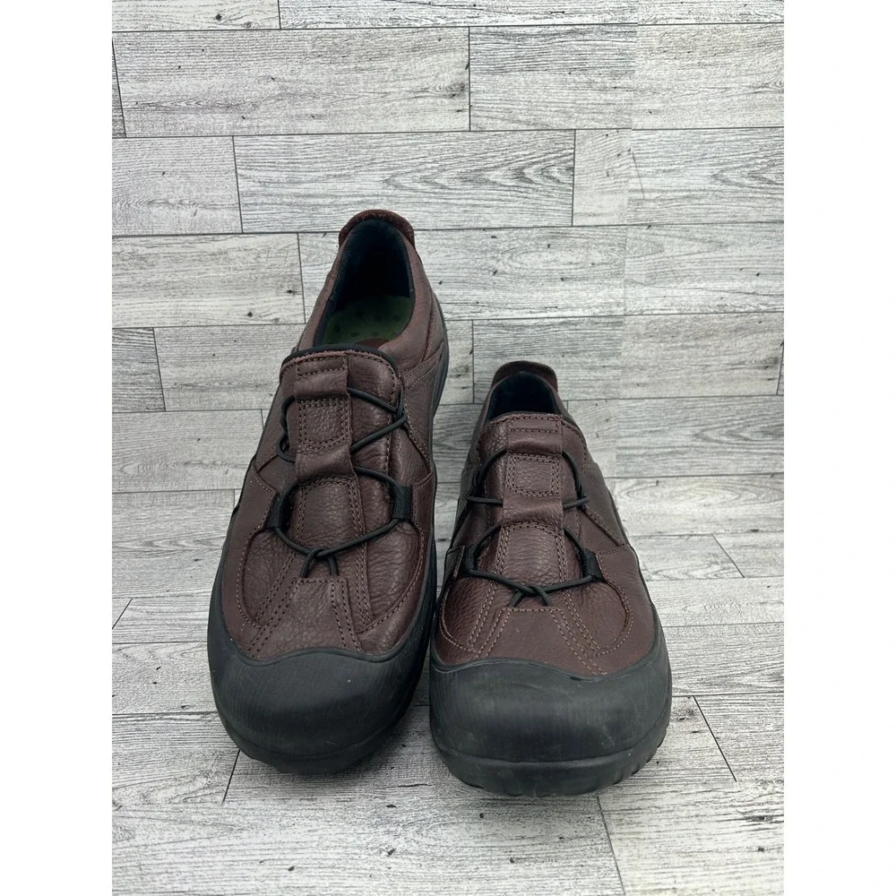 Clarks Muckers Brown Leather Waterproof Bungee Slip On‎ Shoes Women Size 10M